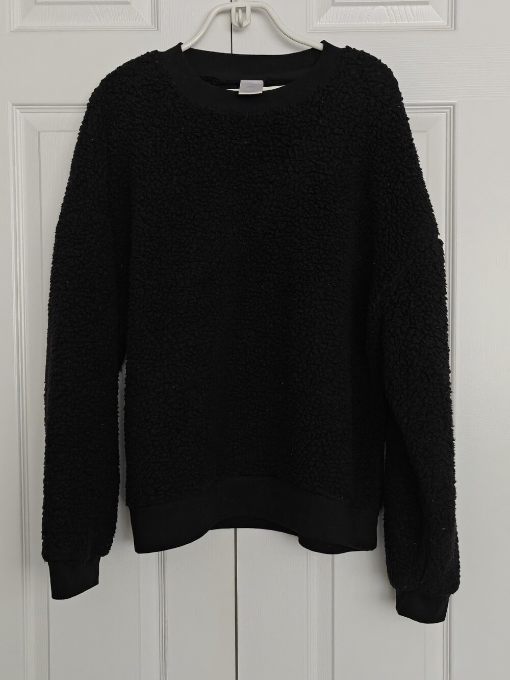Black Sherpa Crewneck Sweater - Women, Size XL